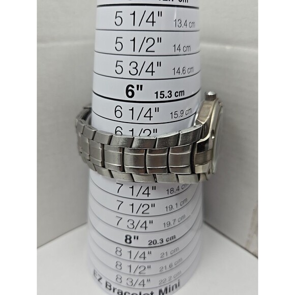 Casio Edifice EF106D Blue Dial Watch WR100M Date New Battery 37mm Silver Tone - Picture 8 of 12